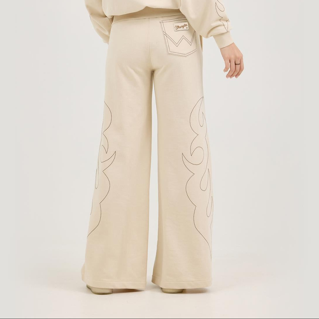 Wrangler® X Lainey Wilson Cowboy Sweatpants - Cream 112375657 Pants Wrangler