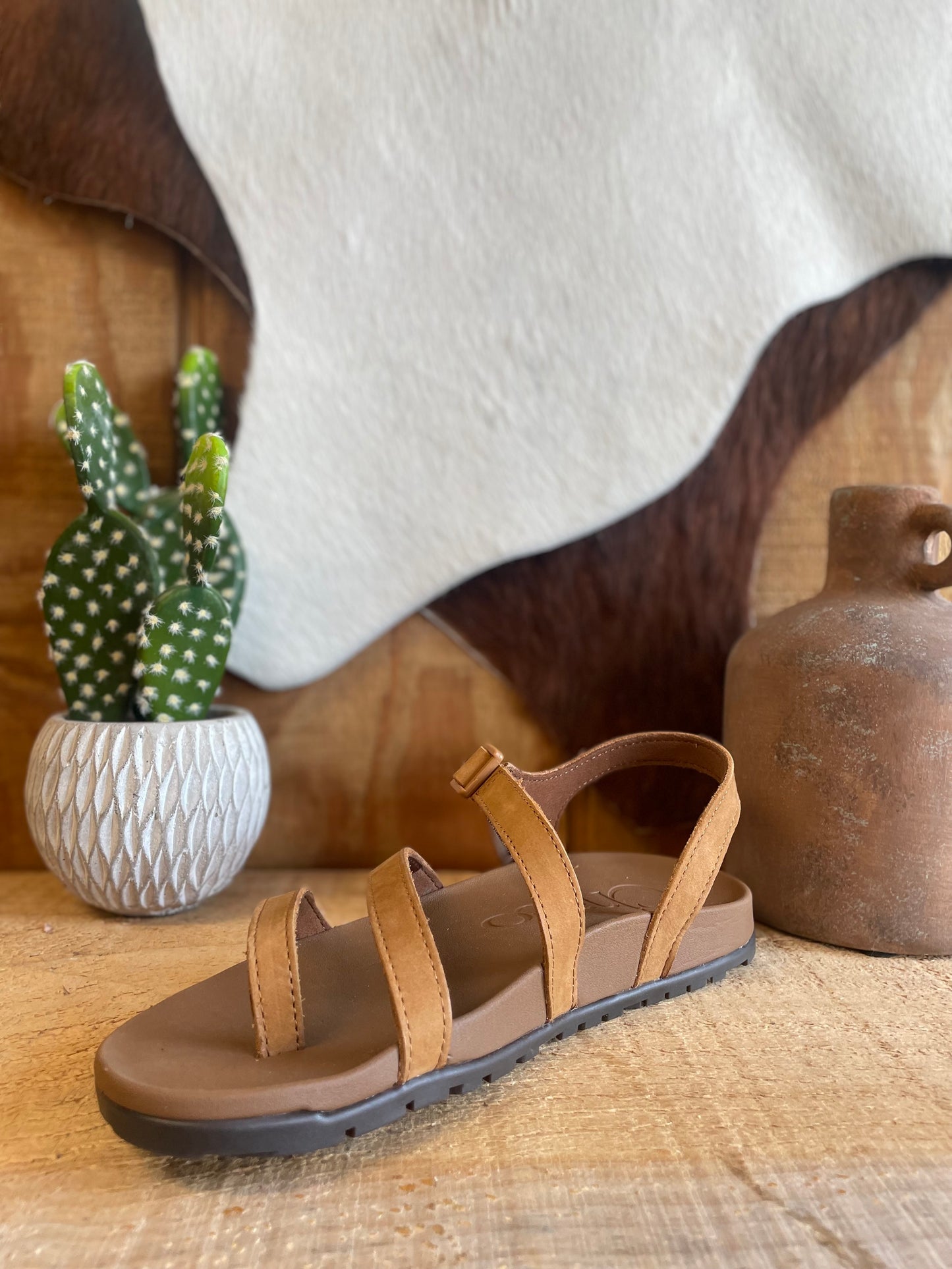 WOMEN'S LOWDOWN STRAPPY/BONE Sandals Women's Chaco