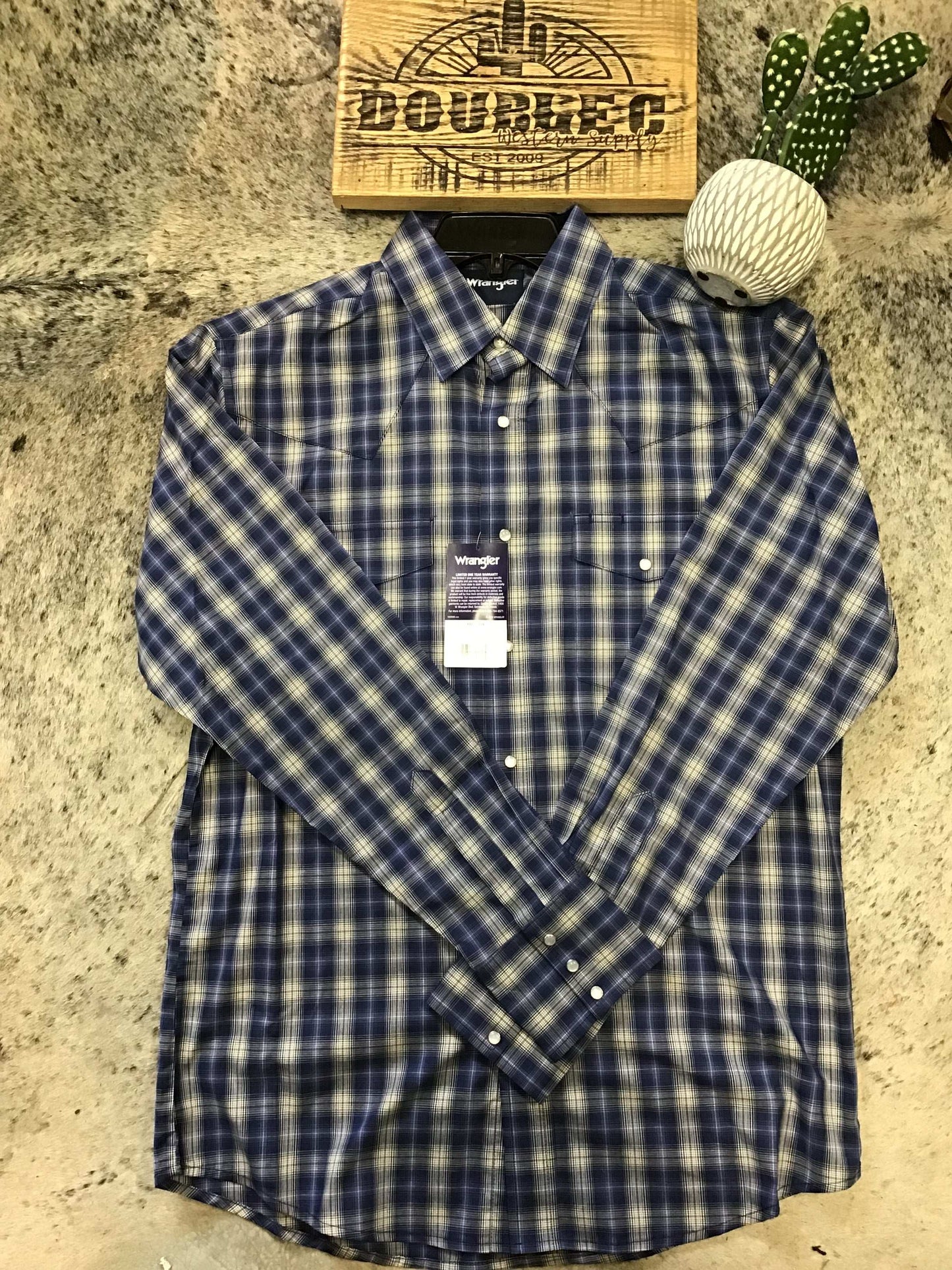 Wrangler Men's Classic Fit Snap Shirt 112369434 Shirt Wrangler