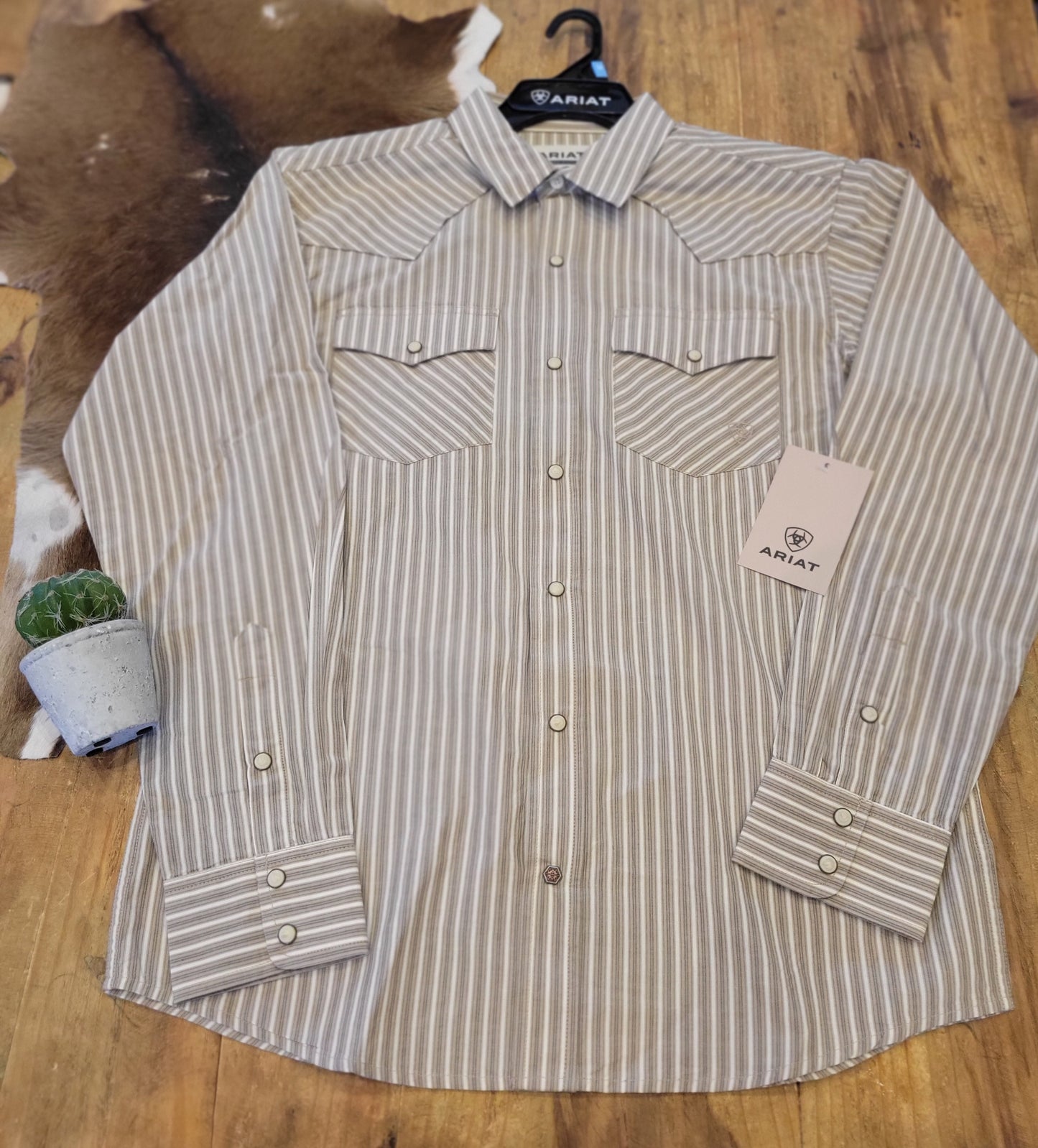 Ariat Men's Hollis Retro Snap Long Fitted Sleeve Shirt Shirt ariatmens Ariat