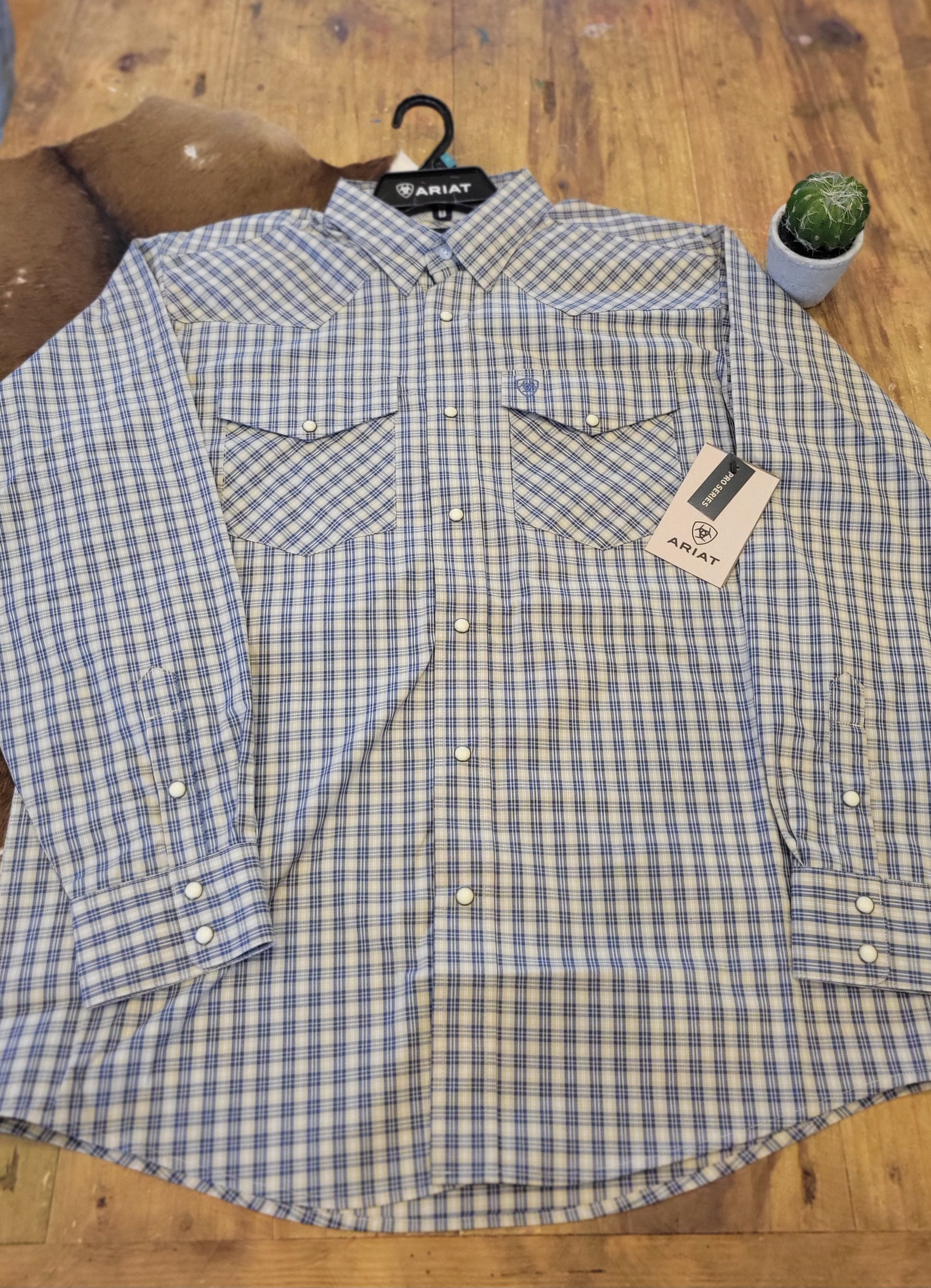 Ariat Men's Pro Series Snap Long Sleeve Shirt Shirt ariatmens Ariat