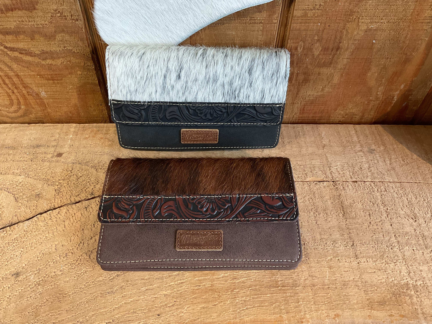 Wrangler Genuine Hair-On Cowhide Wallet/Crossbody WG169-W030CF/BK wallet Montana West