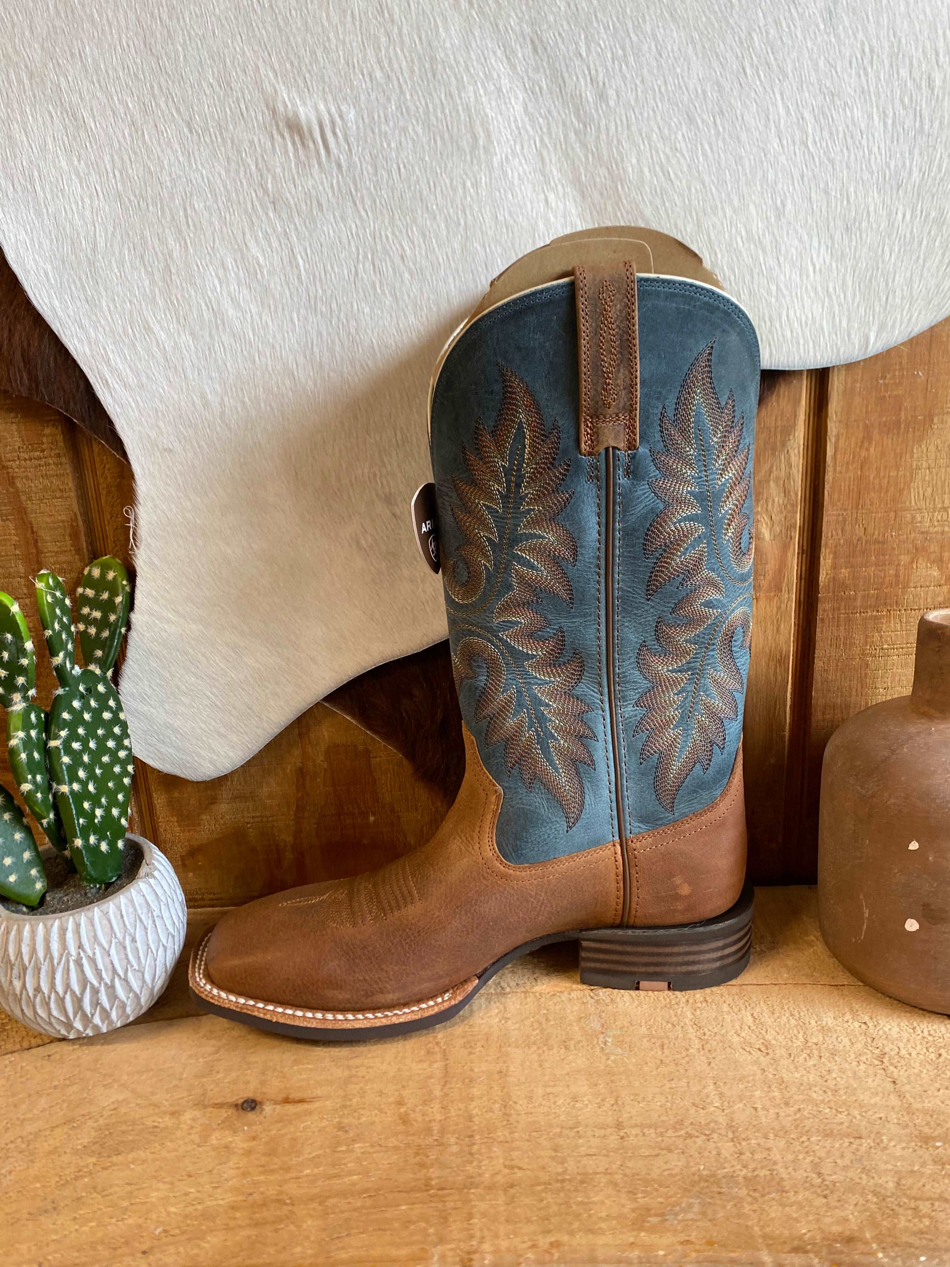 Ariat deals Cowboy Boots