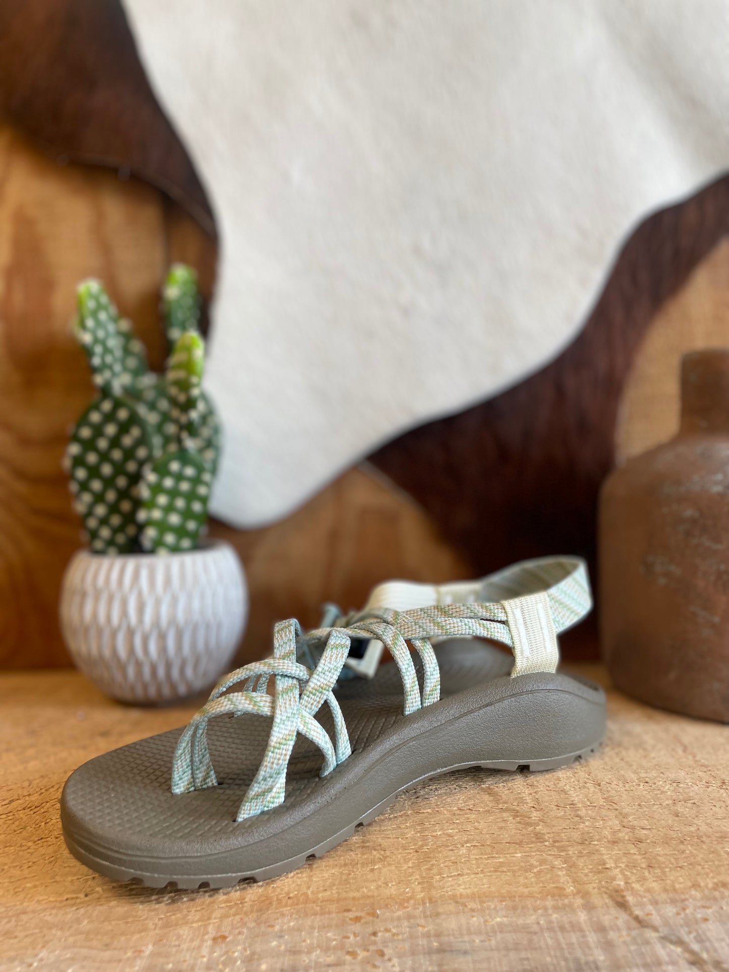 WOMEN'S ZX/2 CLOUD SANDAL/TRIM PAPYRUS Sandals Women's Chaco