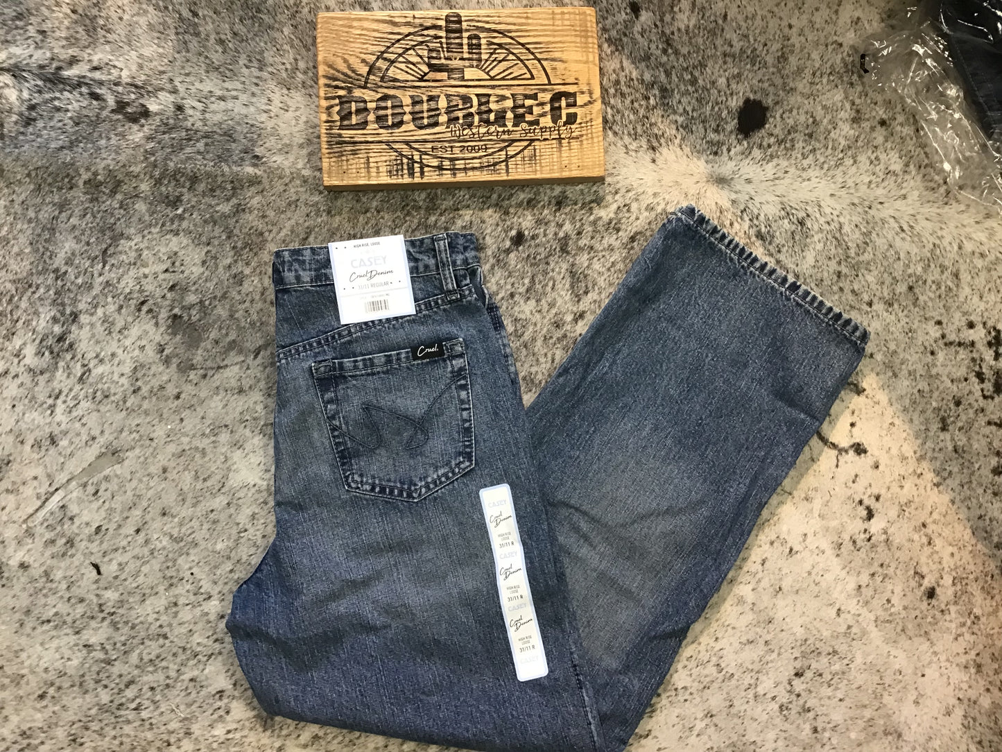 Casey Medium Stone Cruel Denim Jeans CB76154001 Jeans Cinch
