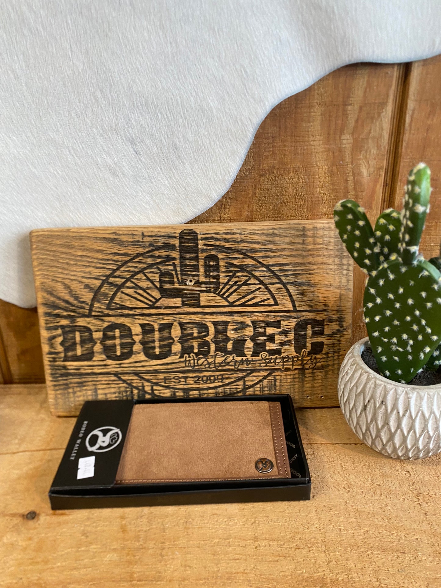 Rough Rodeo Wallet with Brown Leather Handbag & Wallet Accessories Hooey