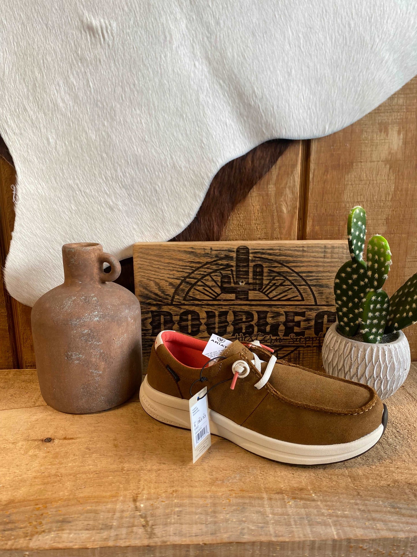 Ariat Womens Buckeye H20-Weathered Honey Shoe ariatwomens Women's Ariat