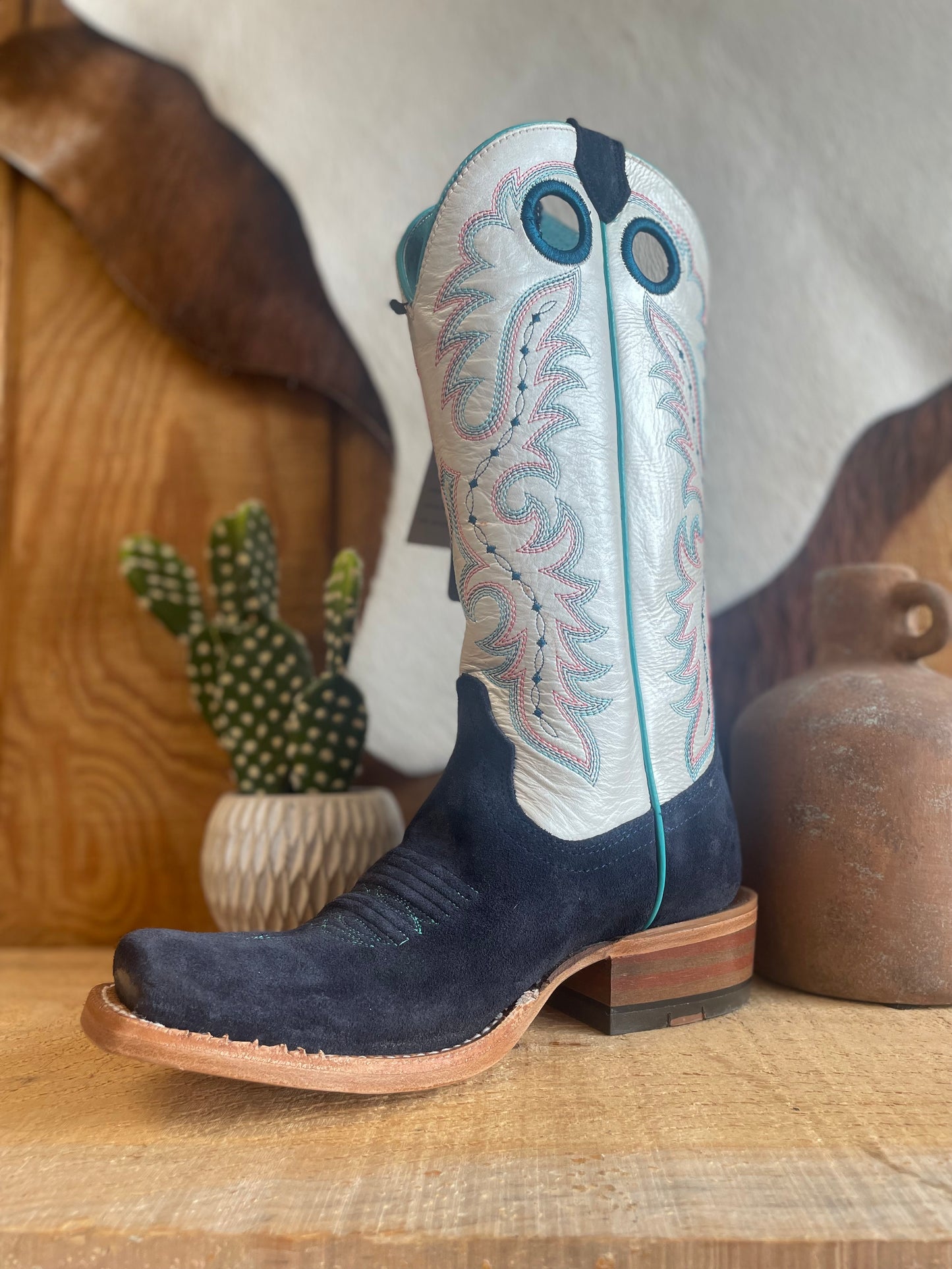 Futurity Boon ARIAT 10046889 ariatfootwear Double C Western Supply