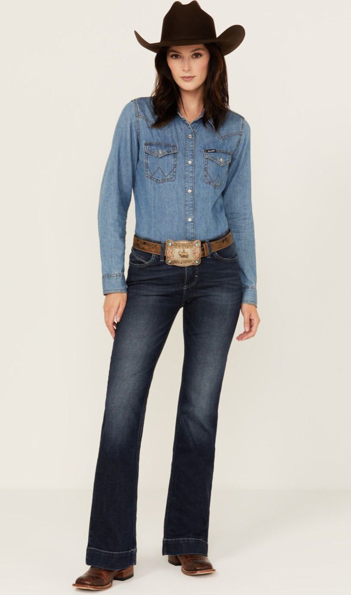 WRANGLER WOMEN'S WILLOW DARK WASH MID RISE ULTIMATE RIDING TROUSER JEANS Wrangler