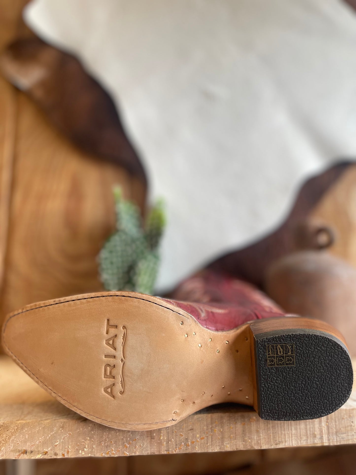 Ariat WMS Hazen Western Boot Womens boots ariatfootwear ariatwomens Ariat