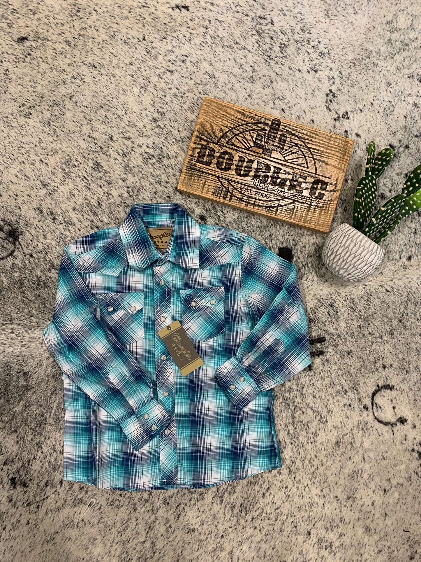 Wrangler Boys Turquoise Retro Modern Fit Long Sleeve Shirt Shirts & Tops Wrangler