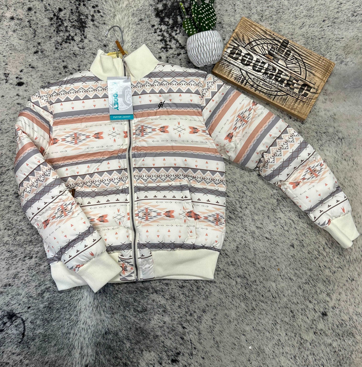 Hooey Ladies Puffer Jacket – Cream Full Zip with Aztec Pattern Coats & Jackets mom dad grads Hooey
