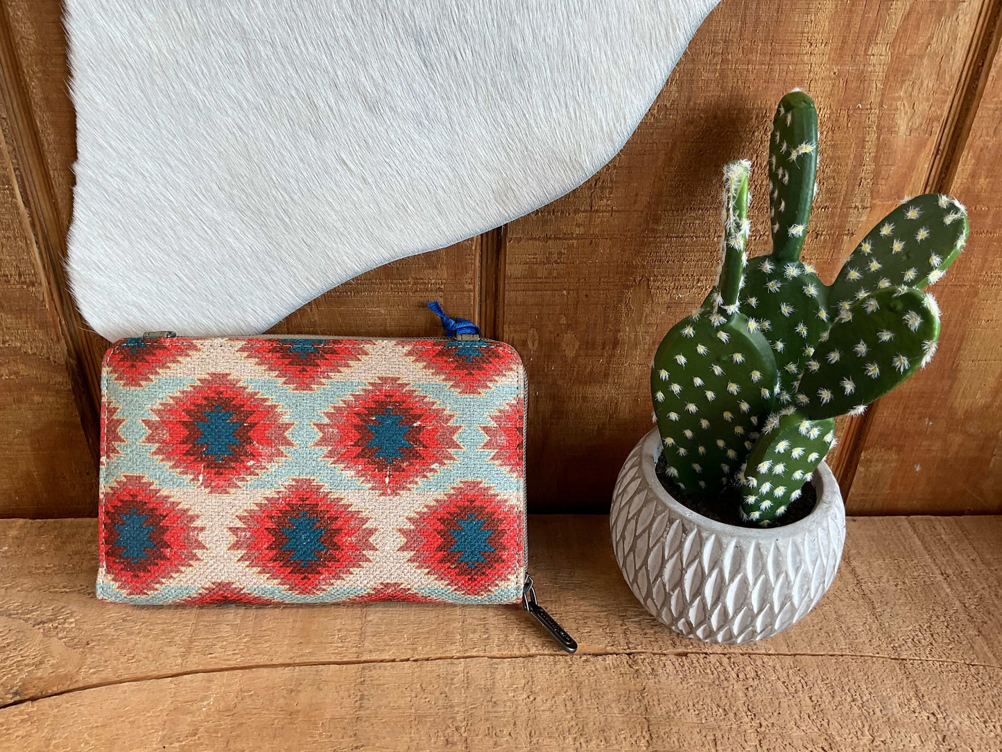 Wrangler Aztec Distressed Print Dual Sided Phone Wallet Crossbody WG221-183GN Handbag & Wallet Accessories Montana West