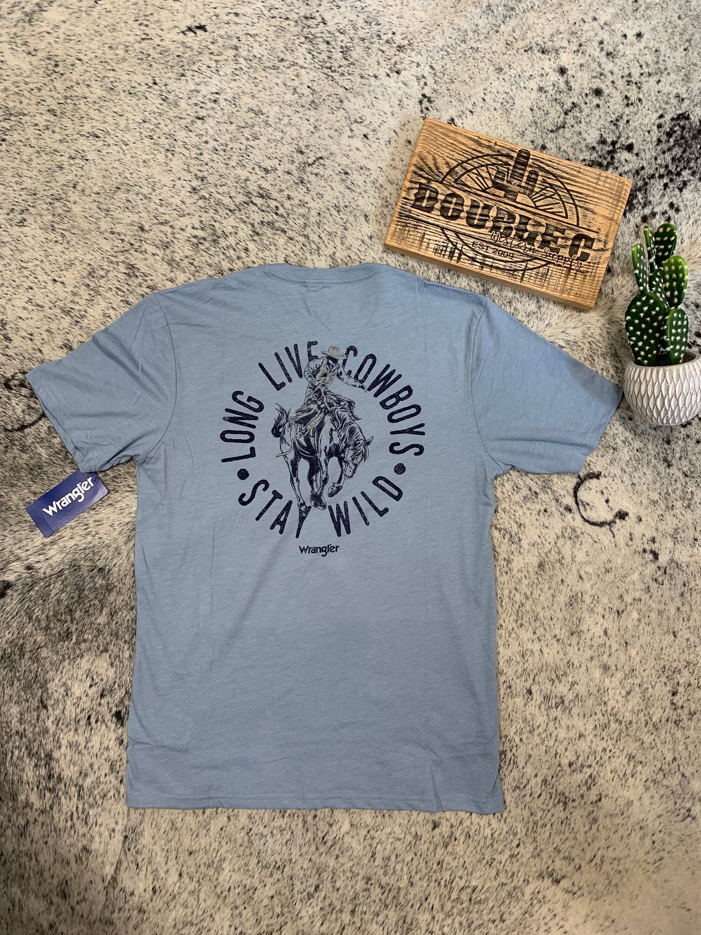 MEN'S WRANGLER BACK GRAPHIC T-SHIRT IN ASHLEY BLUE HEATHER SHIRT WRANGLER