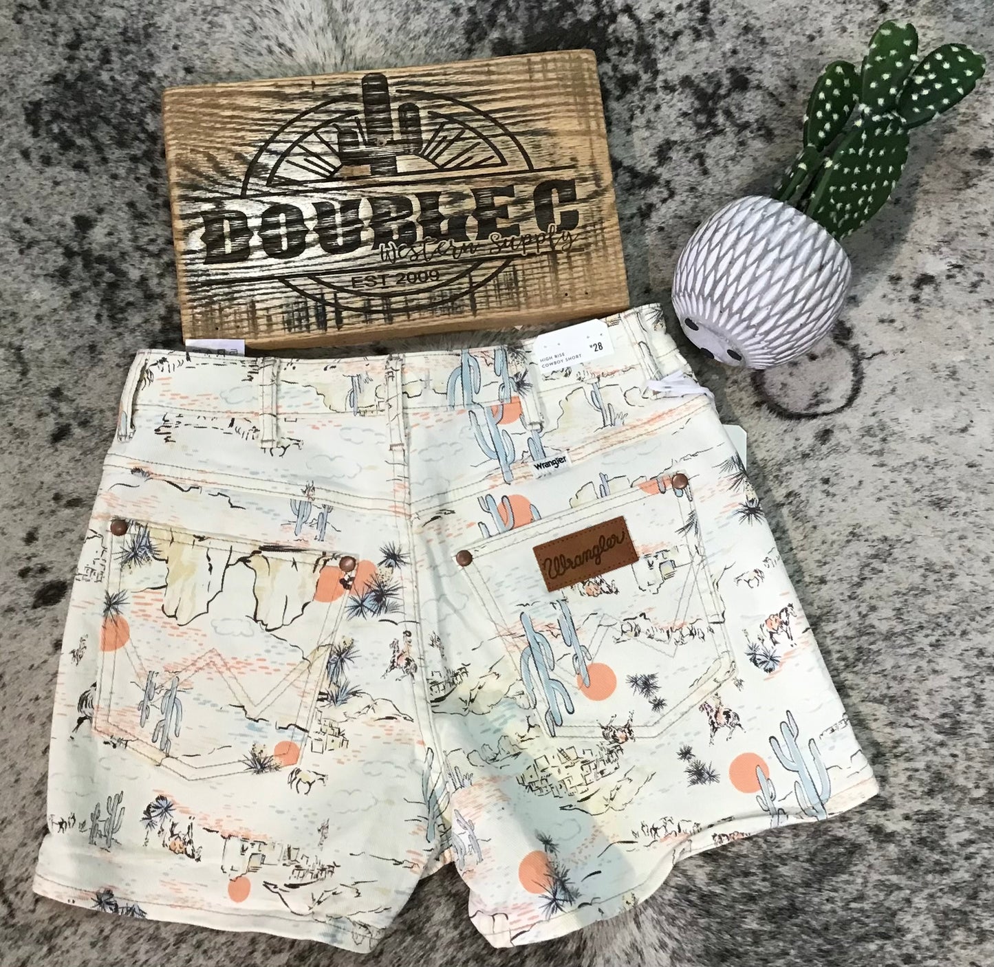 Wrangler® Cowboy Short - High Rise - Sundown Shorts Women's Wrangler