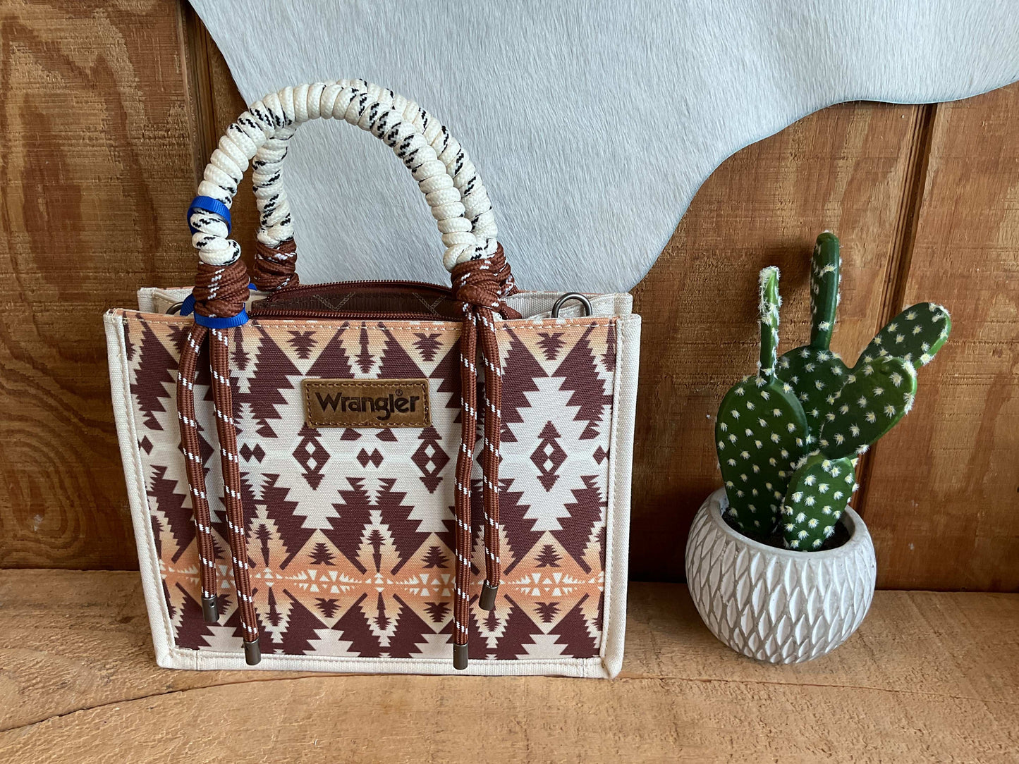 Wrangler Southwestern Print Rope Tote/Crossbody Bag WG206-8122 Purse Khaki Montana West
