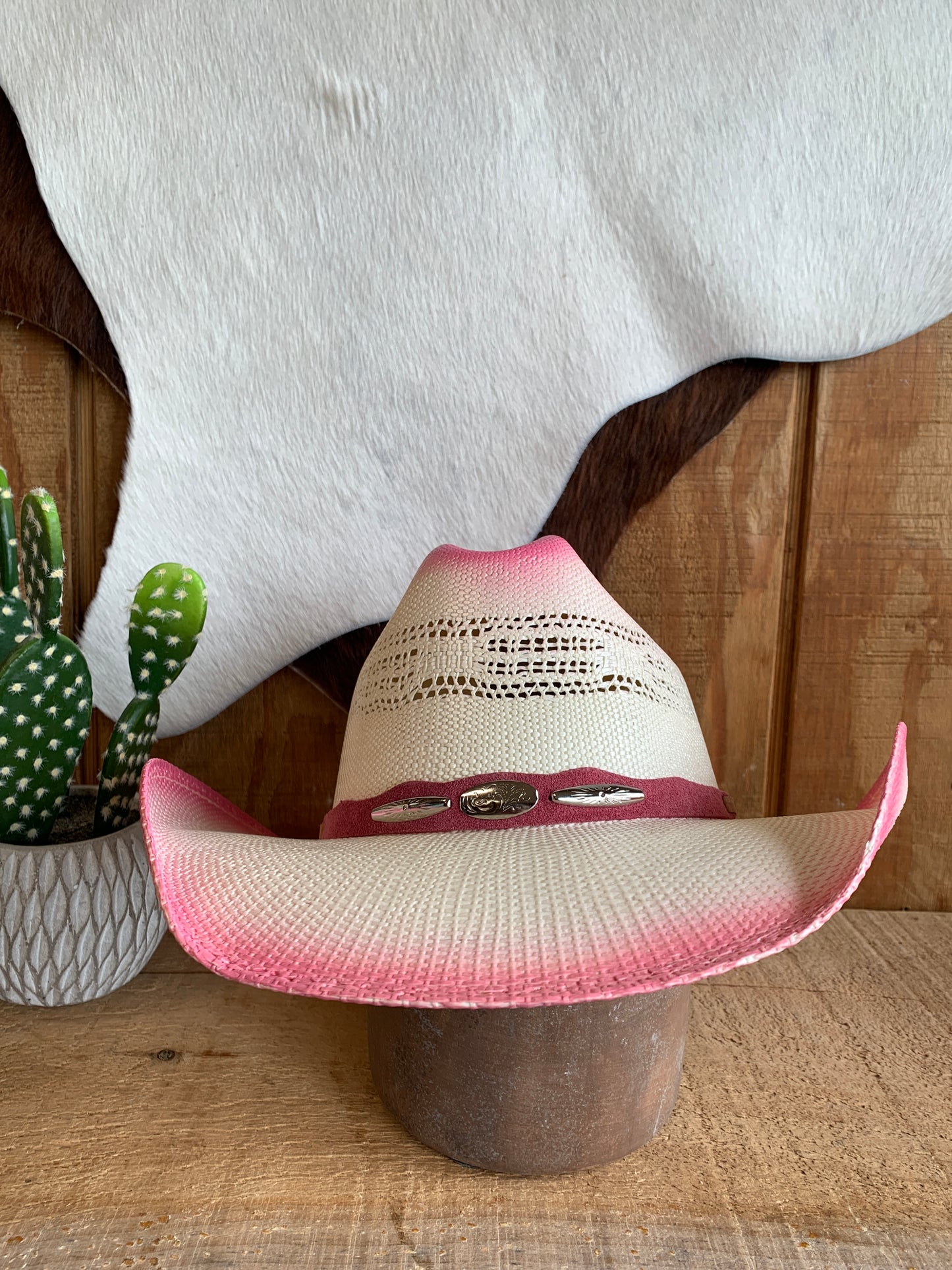 Pink Straw Western With Silver Concho/Kids Western express