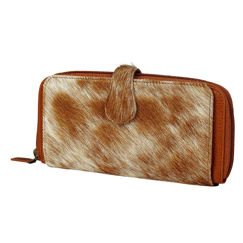 GRIZZLY HAIR ON WALLET wallet Women's Myra