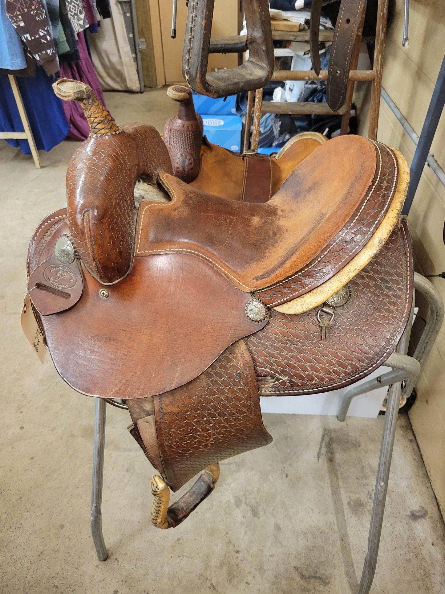 13" Dakota Barrel Saddle Double C Western Supply