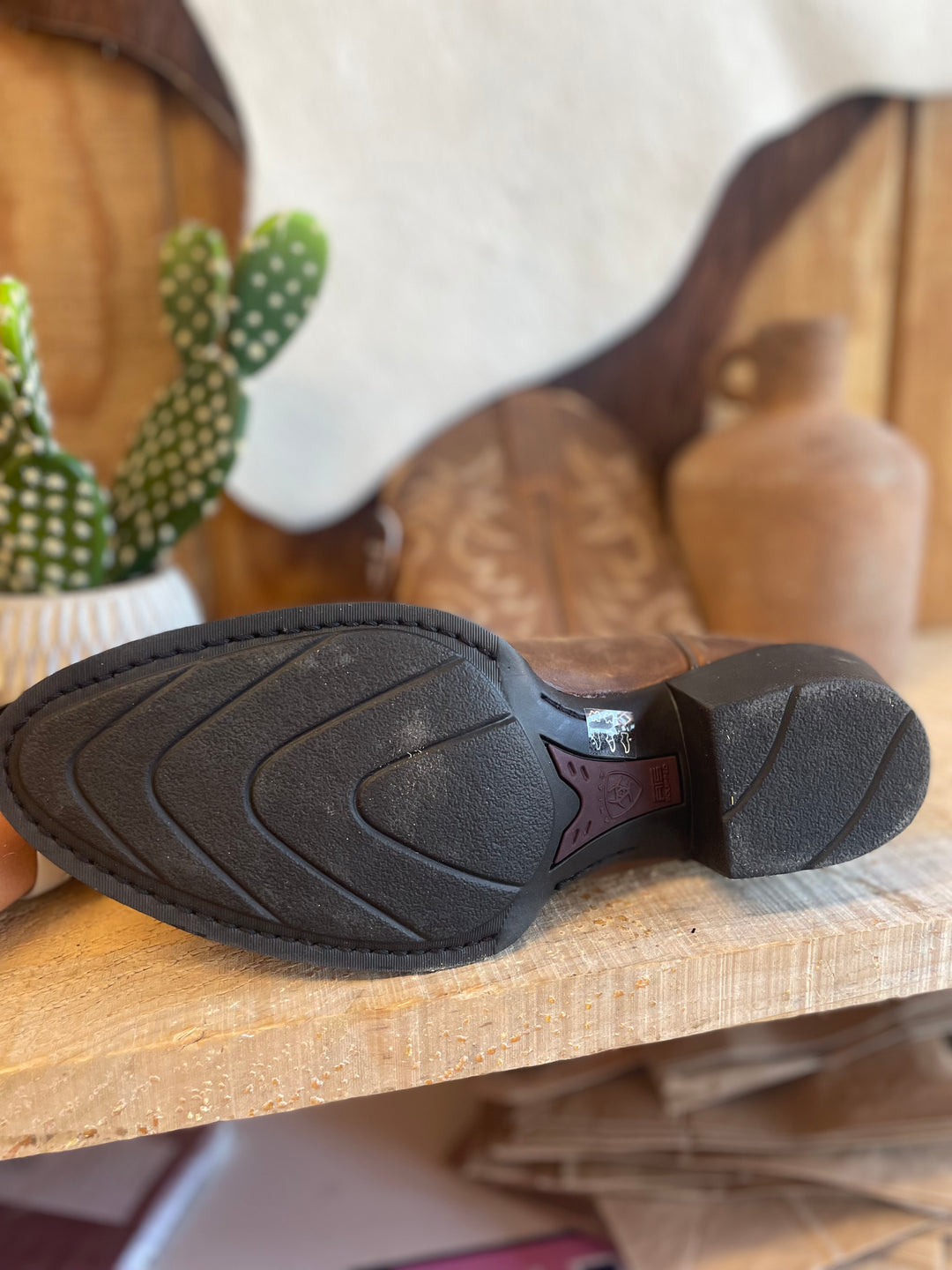 Heritage R Toe Western Boot -Mens 10002204 ariat ariatfootwear ariatmens Men's Ariat