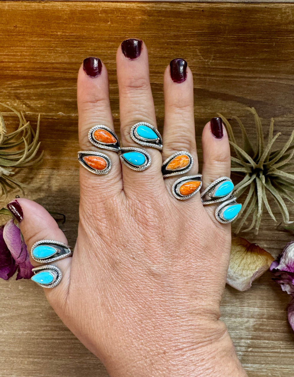 Turquoise or Spiny Oyster Ring – Sterling Silver – Native Made Stamp Z – Multiple Sizes – USA ring Shopify Collective The Bijoux FAB Jewelry The Bijoux FAB Jewelry