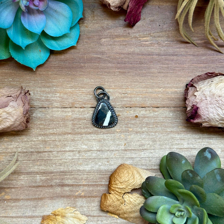 mj pendant white buffalo Shopify Collective The Bijoux FAB Jewelry The Bijoux FAB Jewelry