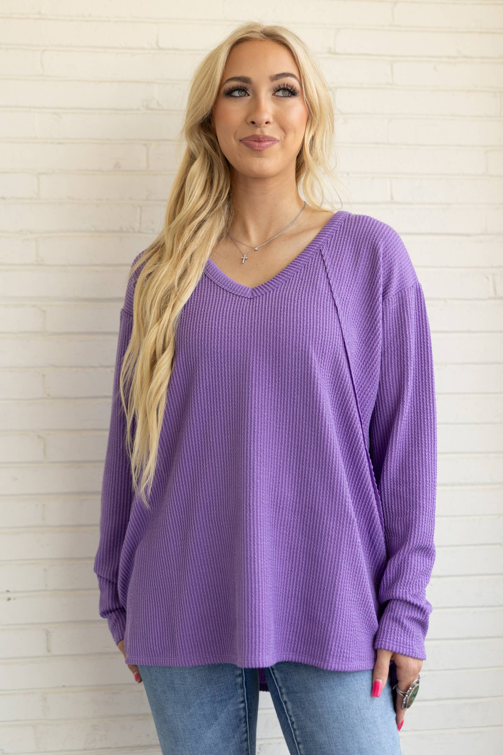 Curly Rib V Neck Long Sleeve Top Andrée by Unit