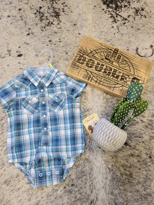 BABY BOY'S SHORT SLEEVE WESTERN SNAP BODYSUIT IN BLUE VIBES Wrangler