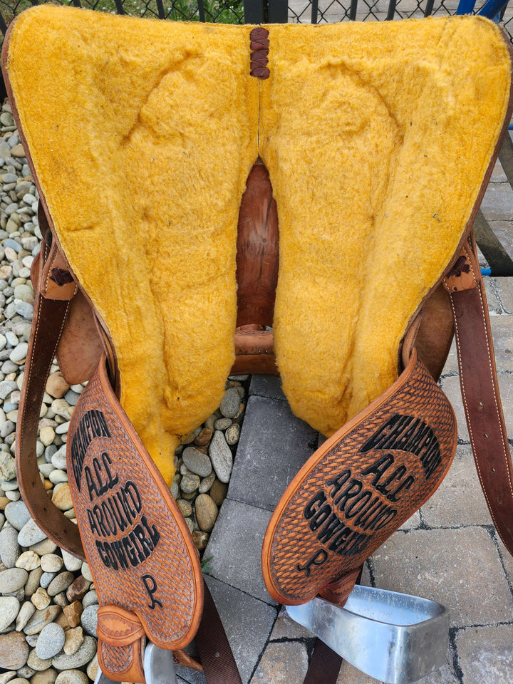 15" 2014 Running P Roping Trophy Saddle – Ostrich Seat Saddle Running P