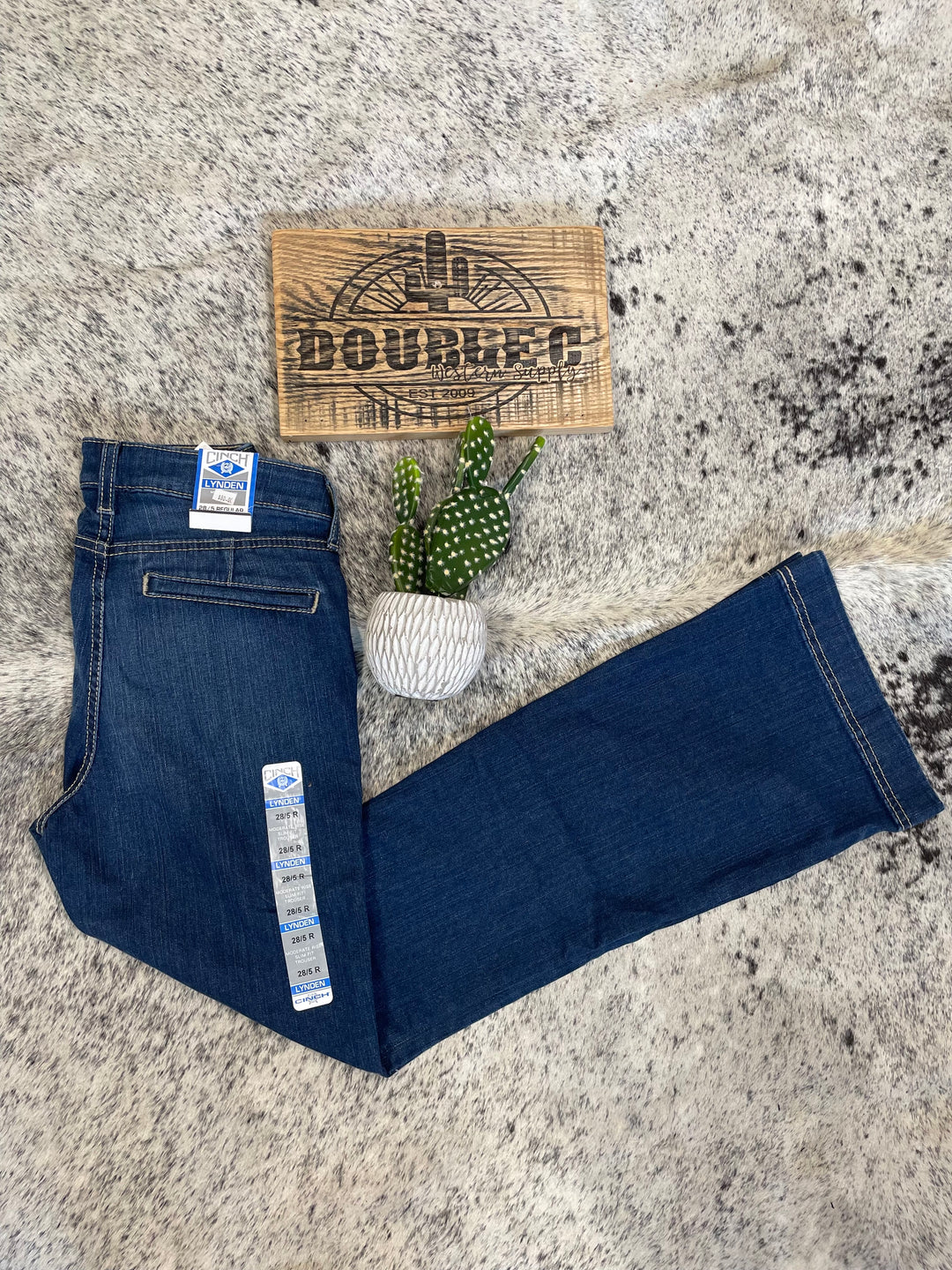 WOMEN'S SLIM FIT LYNDEN JEAN cinch Women's Cinch
