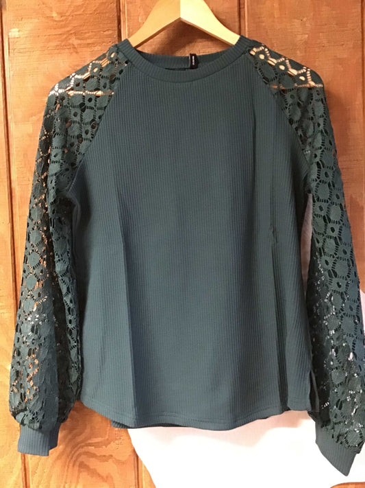 Cinch Women's L/S Knit Lace Sleeves/Forest CTK7493003 Shirt Cinch