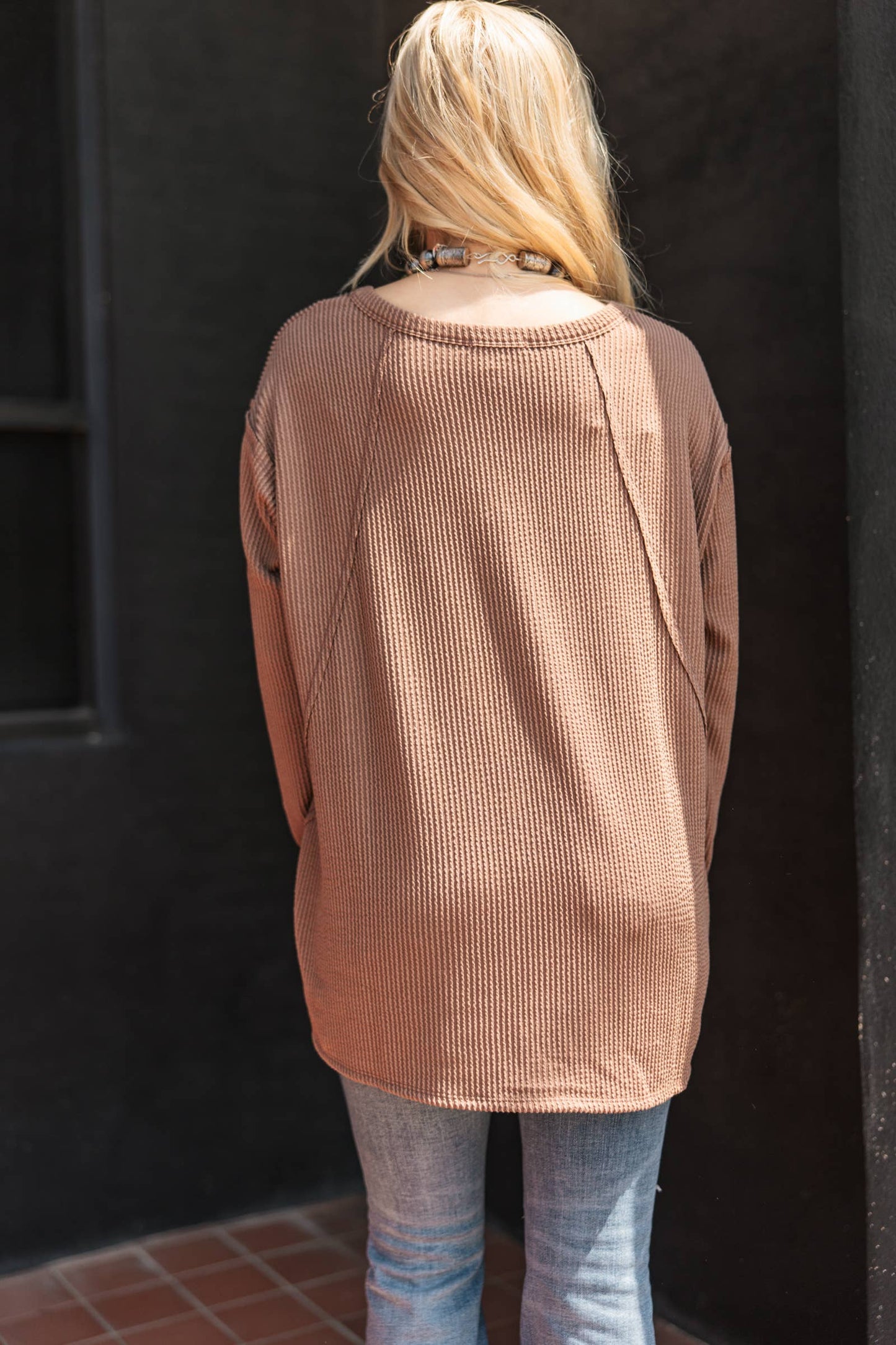 Curly Rib V Neck Long Sleeve Top Andrée by Unit
