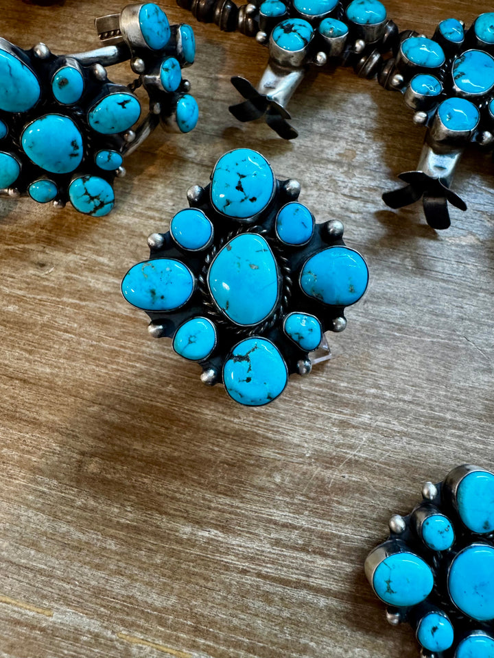 Complete Squash Blossom Set – Kingman Turquoise – Sterling Silver – Navajo Made by Wilson Dawes jewelry set Shopify Collective The Bijoux FAB Jewelry The Bijoux FAB Jewelry