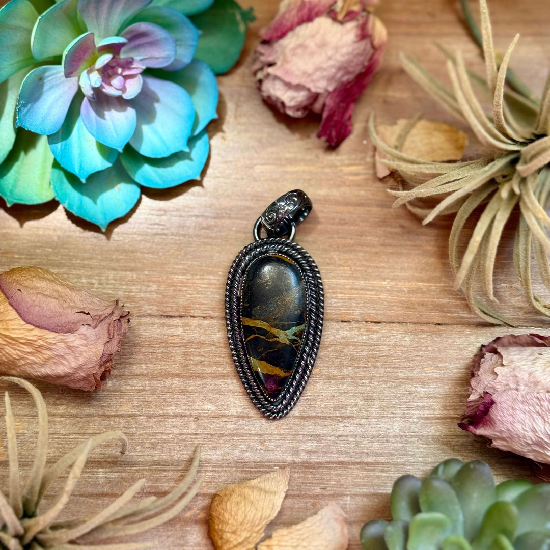 MJ Black Jack Turquoise Pendant Pendant Shopify Collective The Bijoux FAB Jewelry The Bijoux FAB Jewelry