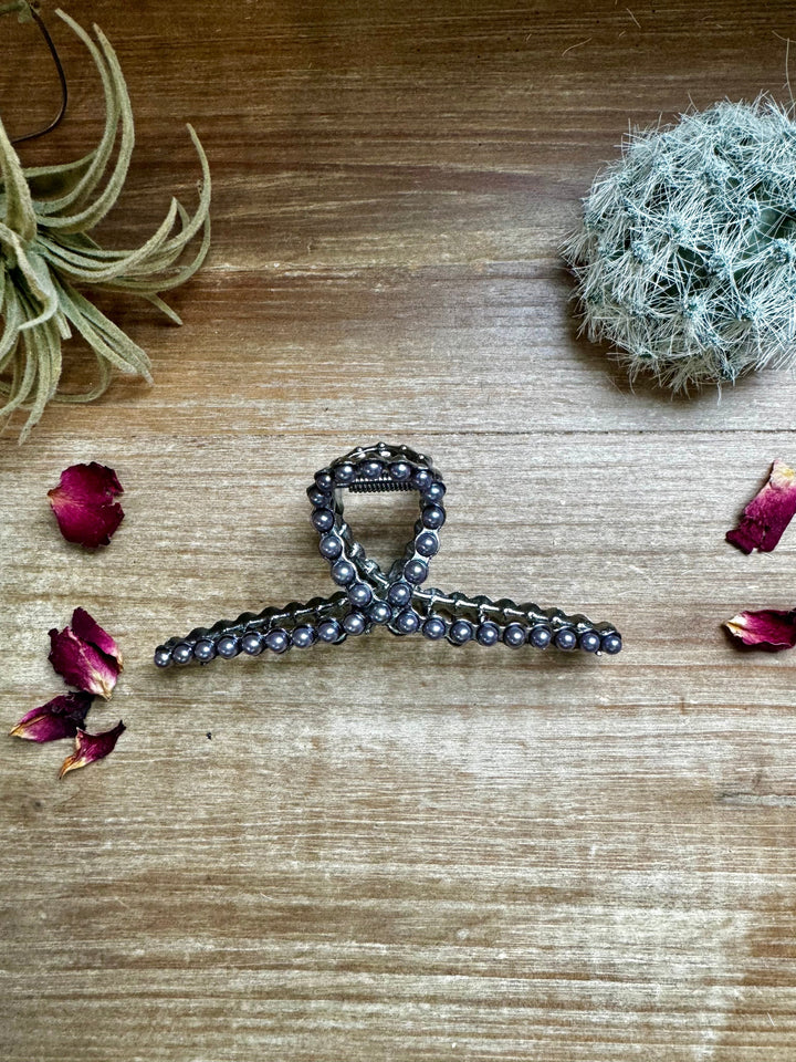 Pearls hair clips hair clip Shopify Collective The Bijoux FAB Jewelry The Bijoux FAB Jewelry