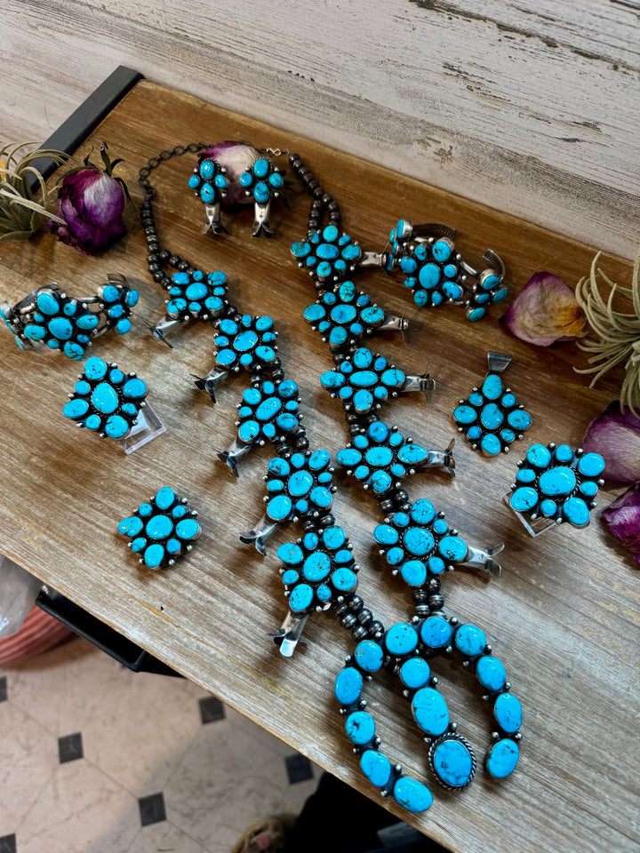 Complete Squash Blossom Set – Kingman Turquoise – Sterling Silver – Navajo Made by Wilson Dawes jewelry set Shopify Collective The Bijoux FAB Jewelry The Bijoux FAB Jewelry