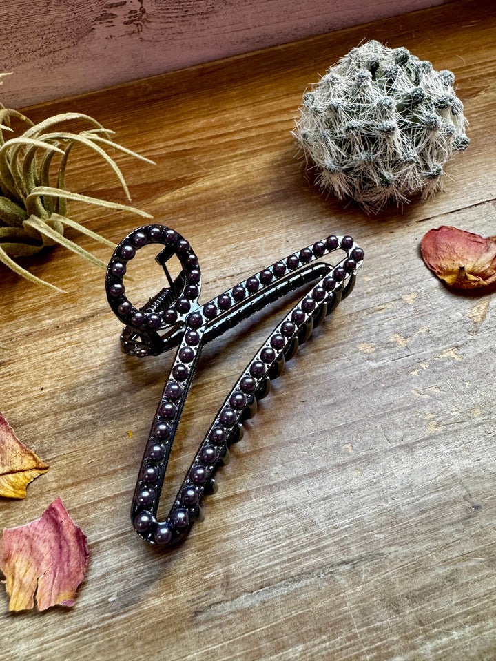 New Style - Faux pearls Hair Clips hair clip Shopify Collective The Bijoux FAB Jewelry The Bijoux FAB Jewelry