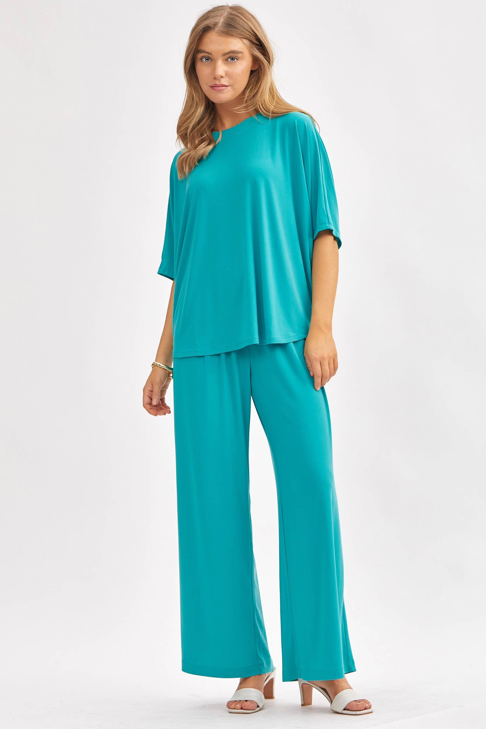 Flowy Top + Wide Leg Set TRVSET-COASTAL: Emerald Outfit Set Dear Scarlett