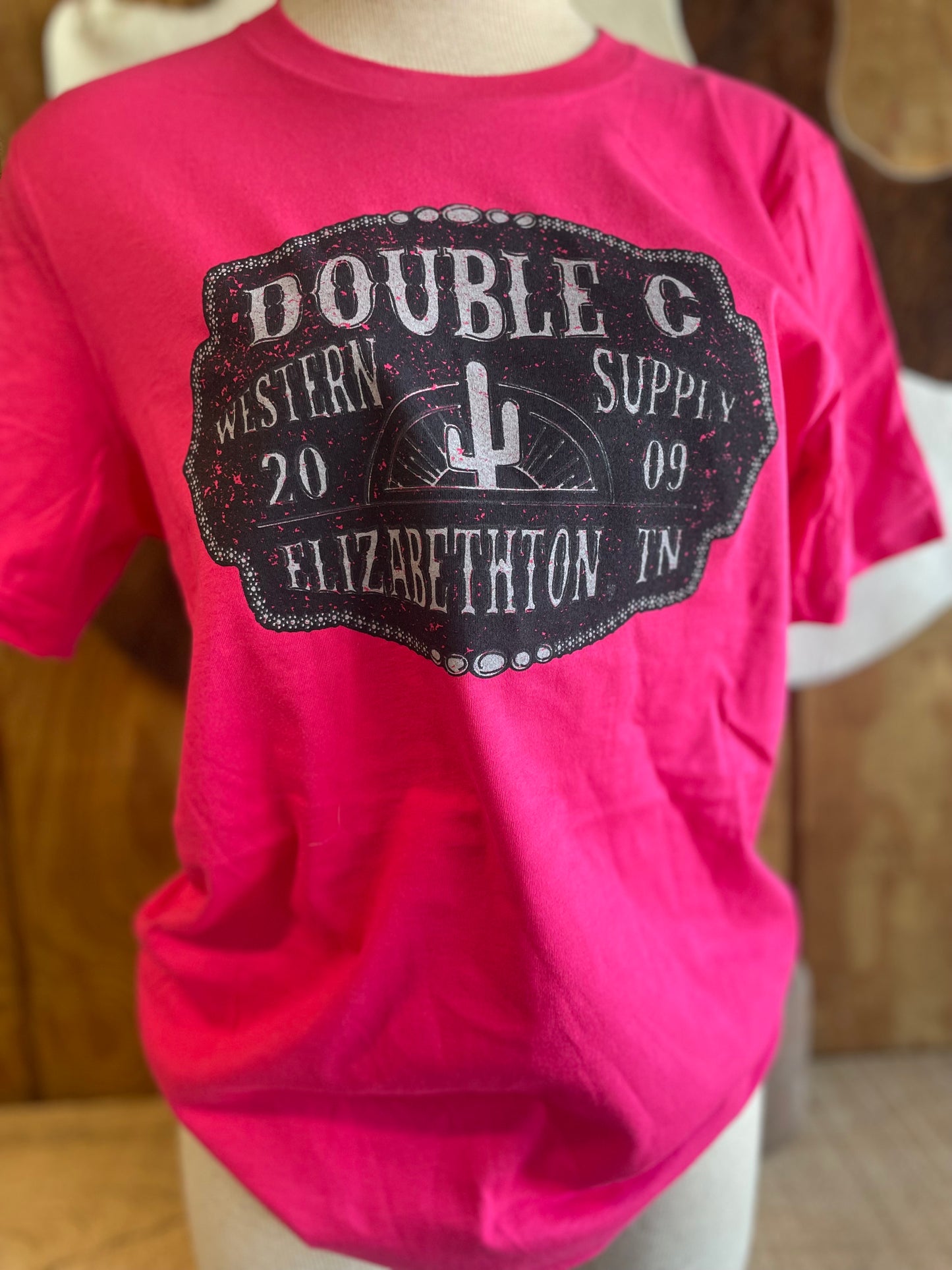 Double C Belt Buckle Print Tee T Shirt Fuchsia Double C Western Supply