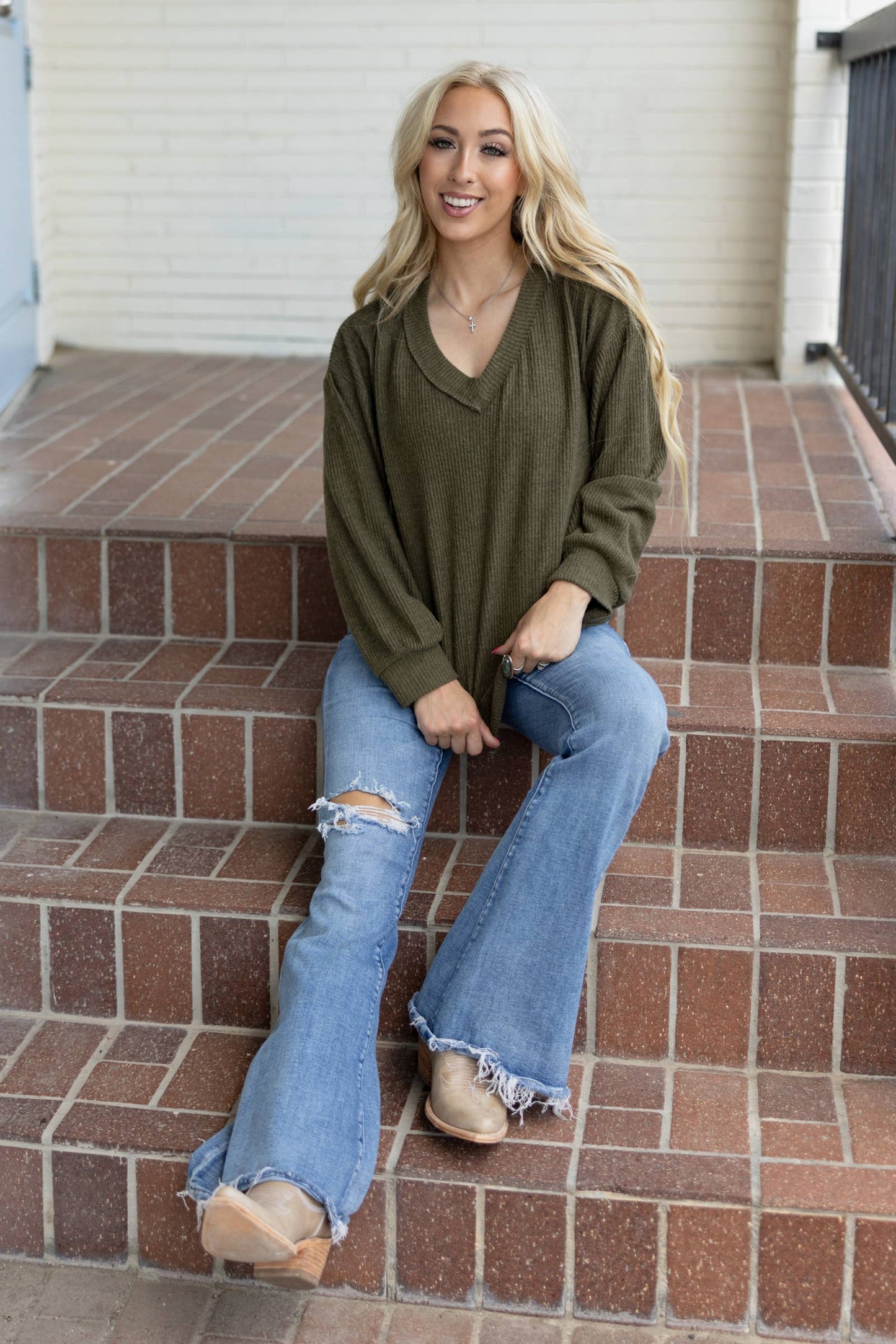 V Neck Tunic Top MHS44 Olive Andrée by Unit