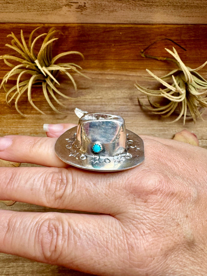 Adjustable Cowboy Hat Ring – Kingman Turquoise – Sterling Silver – Navajo Handmade by Robby Manuelito – USA ring Shopify Collective The Bijoux FAB Jewelry The Bijoux FAB Jewelry