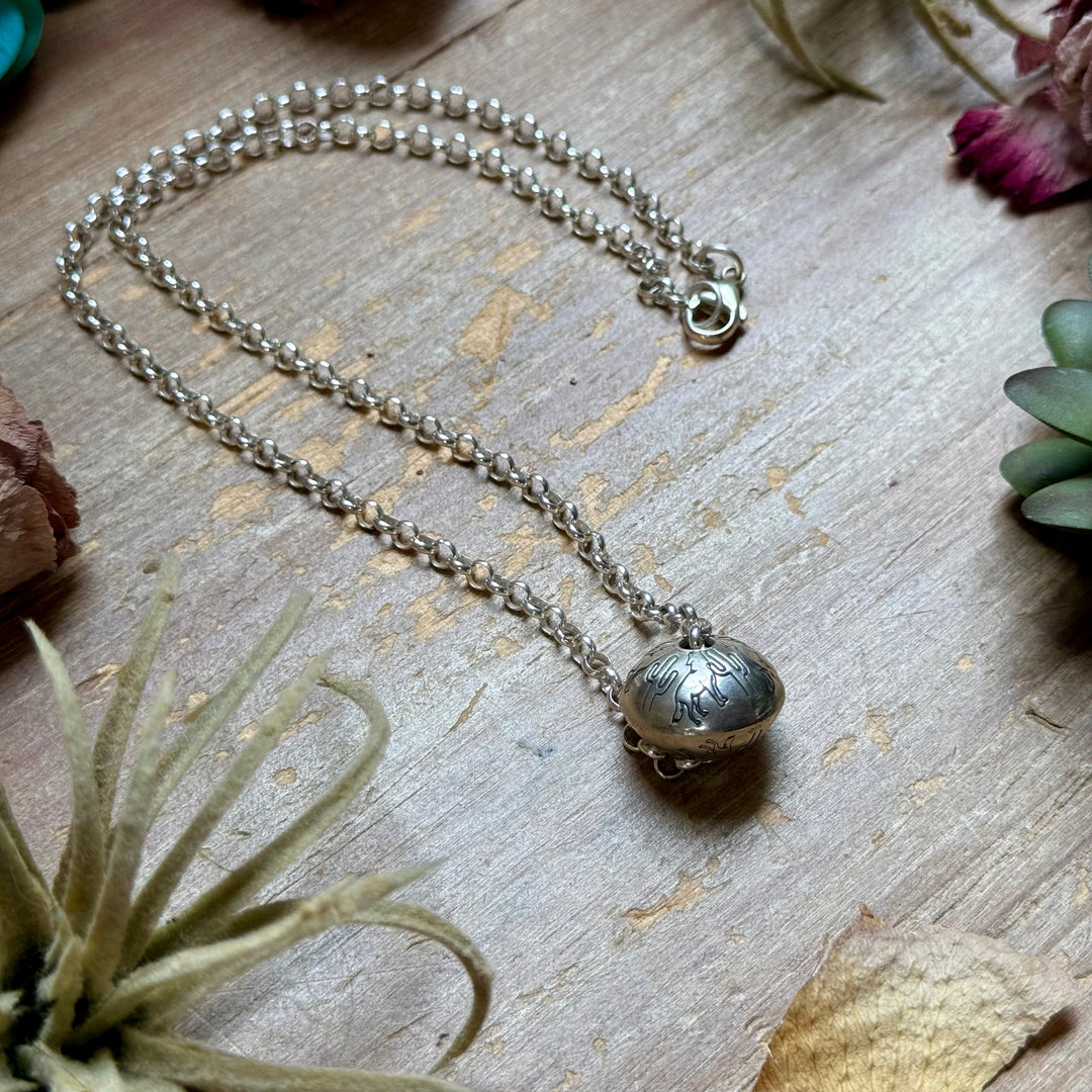 89 - Sterling Silver Desert Wolf Single Ponca Pearl Necklace by Jason Ogg Necklaces Shopify Collective The Bijoux FAB Jewelry The Bijoux FAB Jewelry
