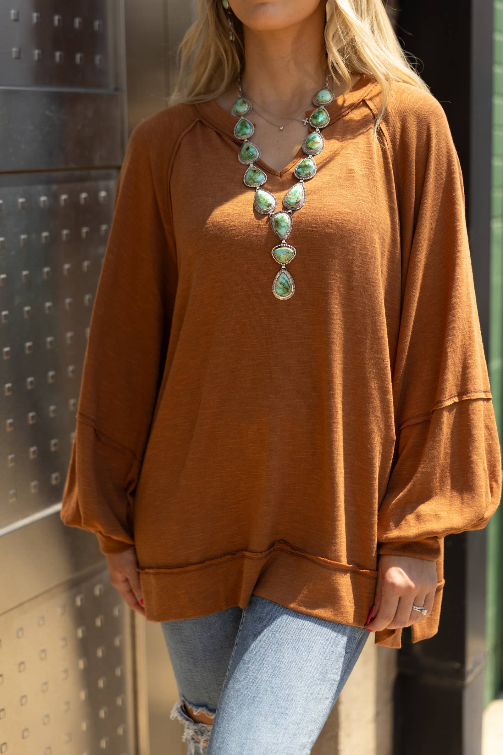 Flowy Split Neck Top Andrée by Unit