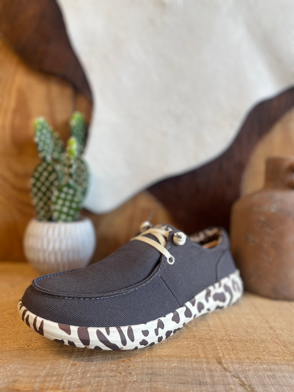 Ariat Women’s Hilo Charcoal ariat ariatfootwear ariatwomens Women's Womens Shoes Ariat