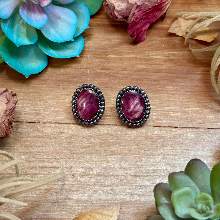 MJ Purple Spiny Oyster Oval Stud Earrings Earrings Shopify Collective The Bijoux FAB Jewelry The Bijoux FAB Jewelry