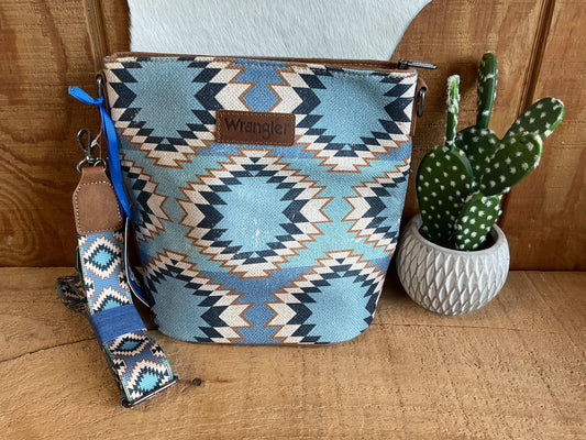 Wrangler Aztec Distressed Print Dual Sided Print Crossbody WG221-8360 Purse Jean Montana West