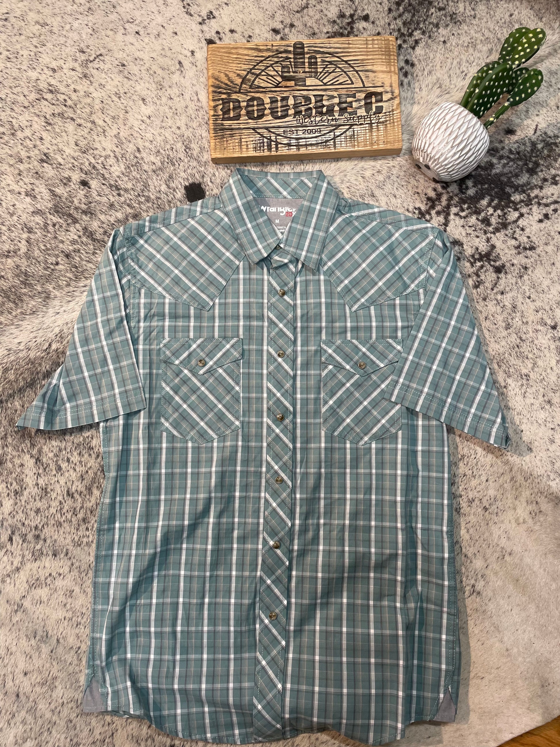 Wrangler® 20X® Competition Advanced Comfort Short Sleeve Shirt - Classic Fit - Turquoise Men's Clothing Wrangler wrangler