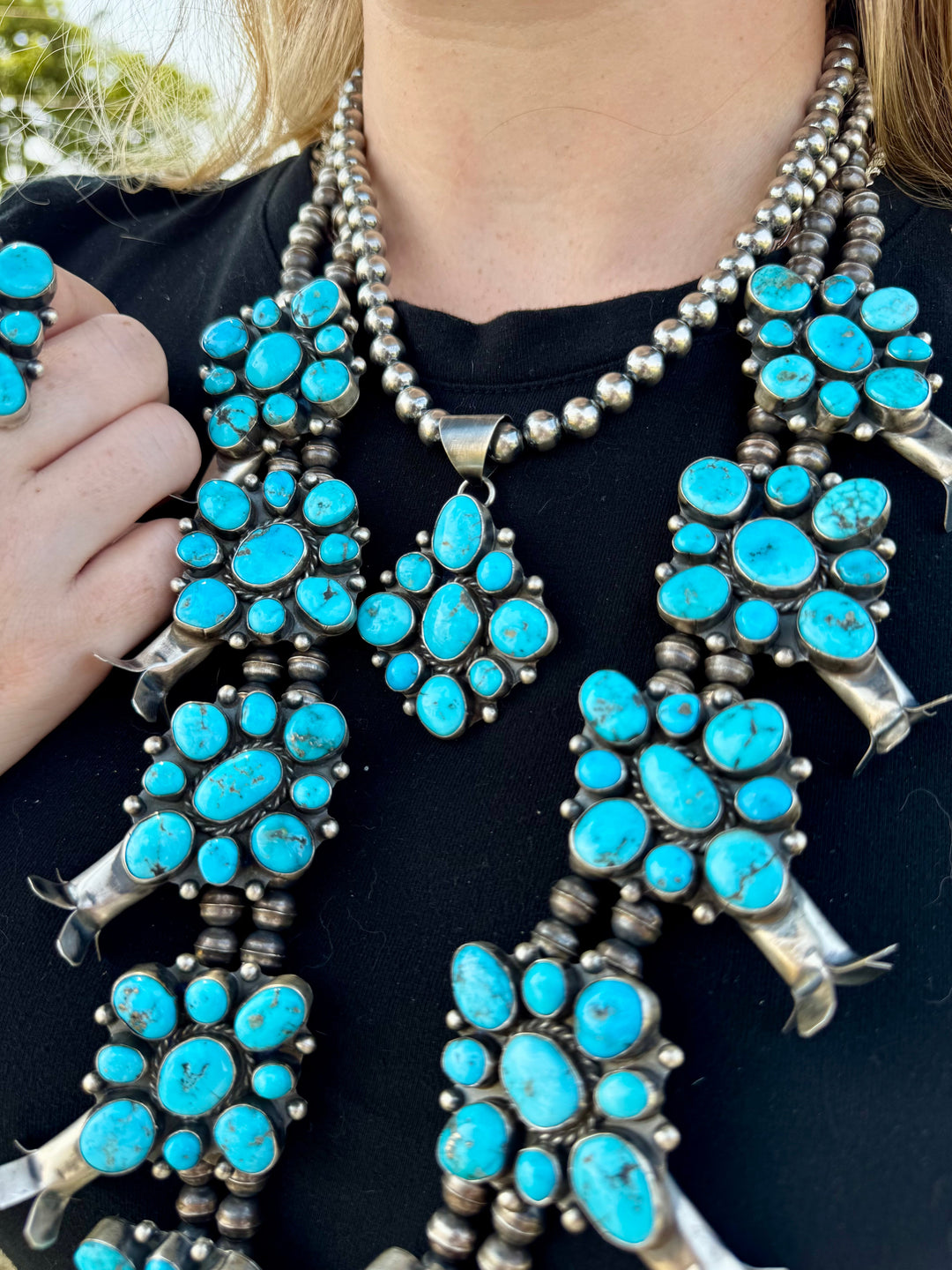 Complete Squash Blossom Set – Kingman Turquoise – Sterling Silver – Navajo Made by Wilson Dawes jewelry set Shopify Collective The Bijoux FAB Jewelry The Bijoux FAB Jewelry