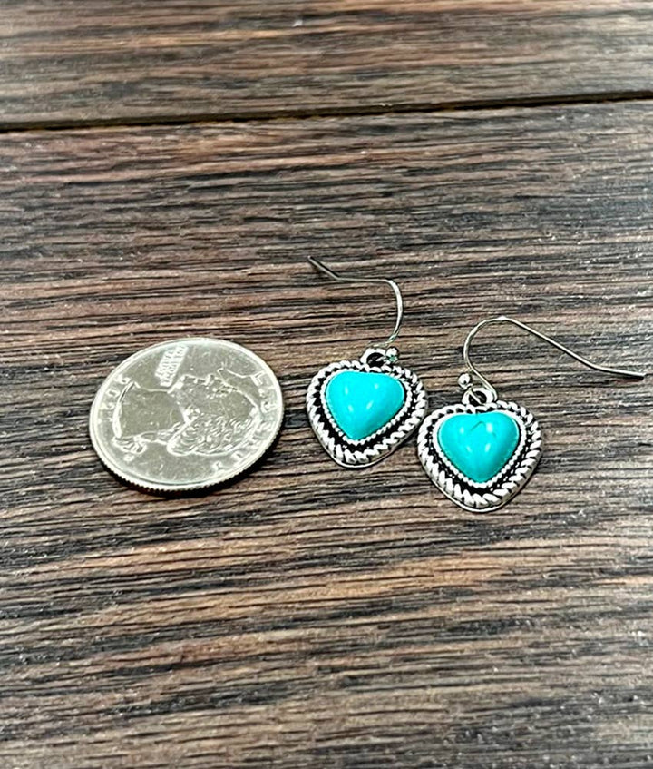 724053, 10mm Heart Stone Earrings - Double C Western SupplyISAC Trading Inc