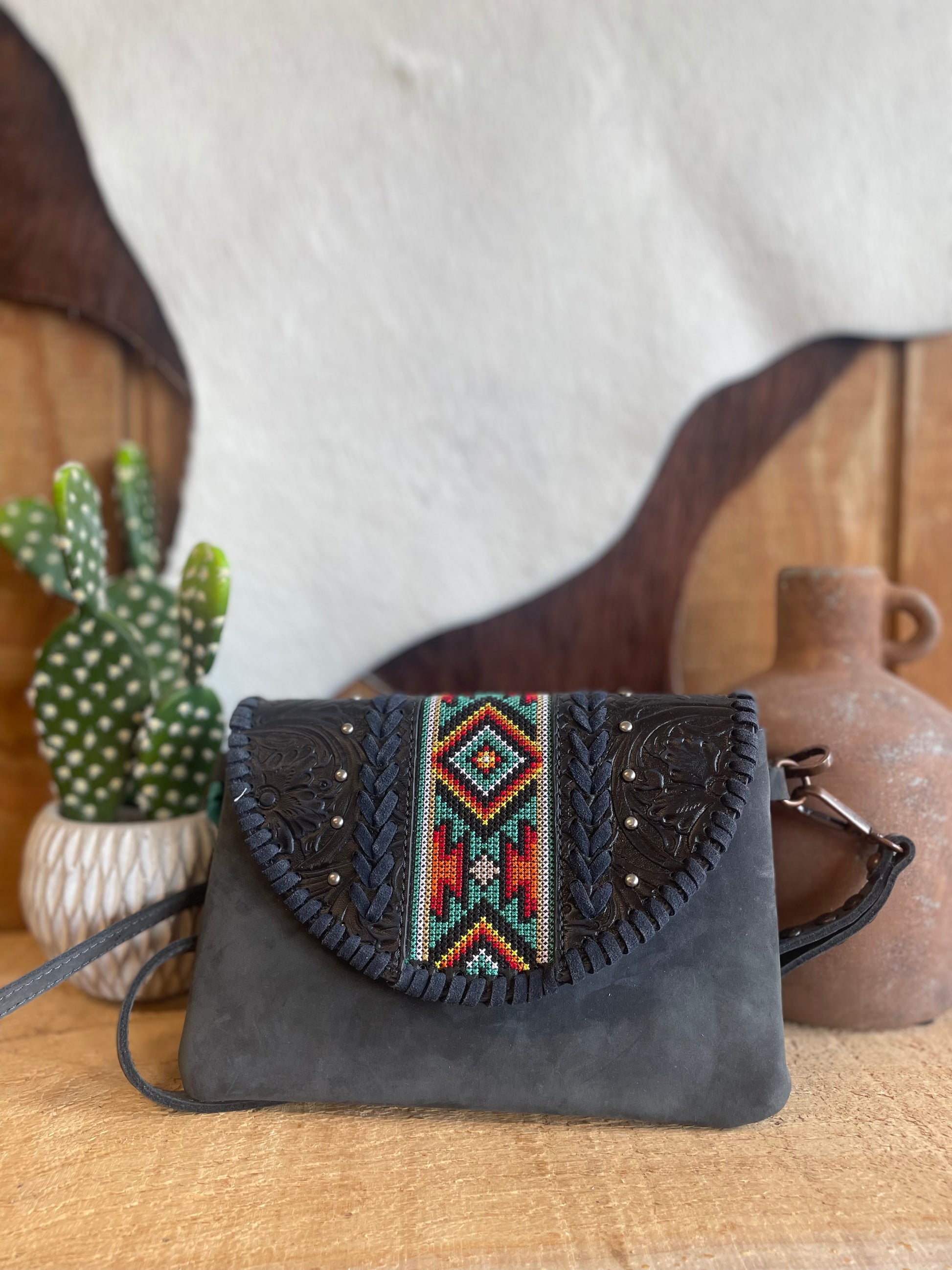 Montana West Real Leather Tooled Collection Crossbody/Wristlet Montana West